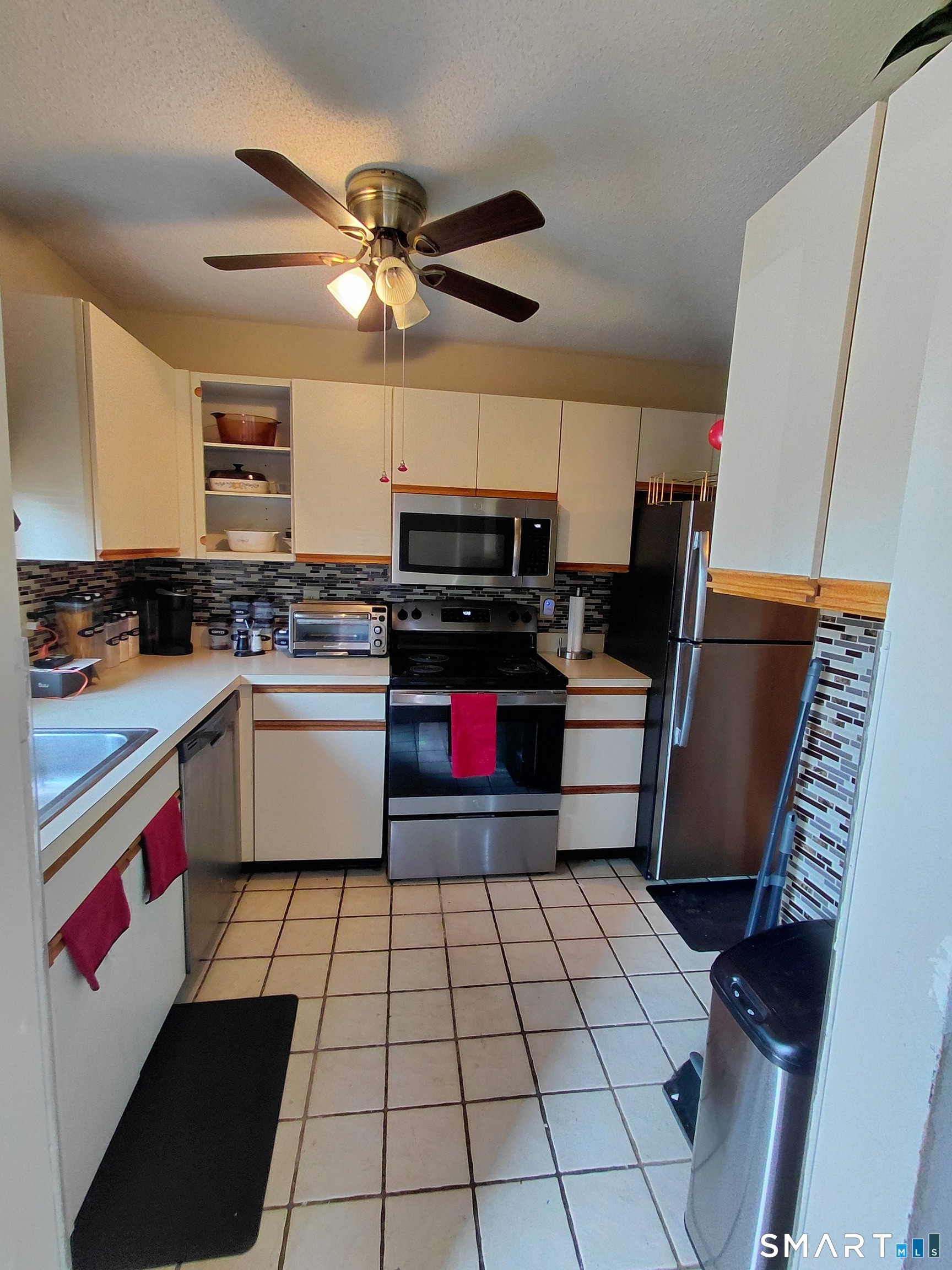 827 Oronoke Road Waterbury CT 06708