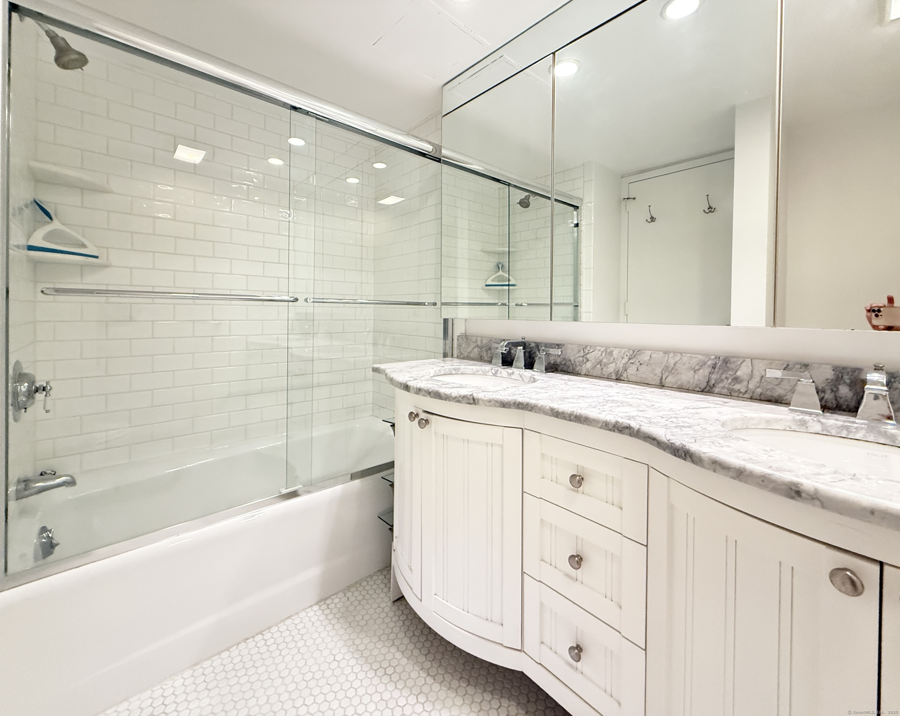 25 Forest Street Stamford CT 06901