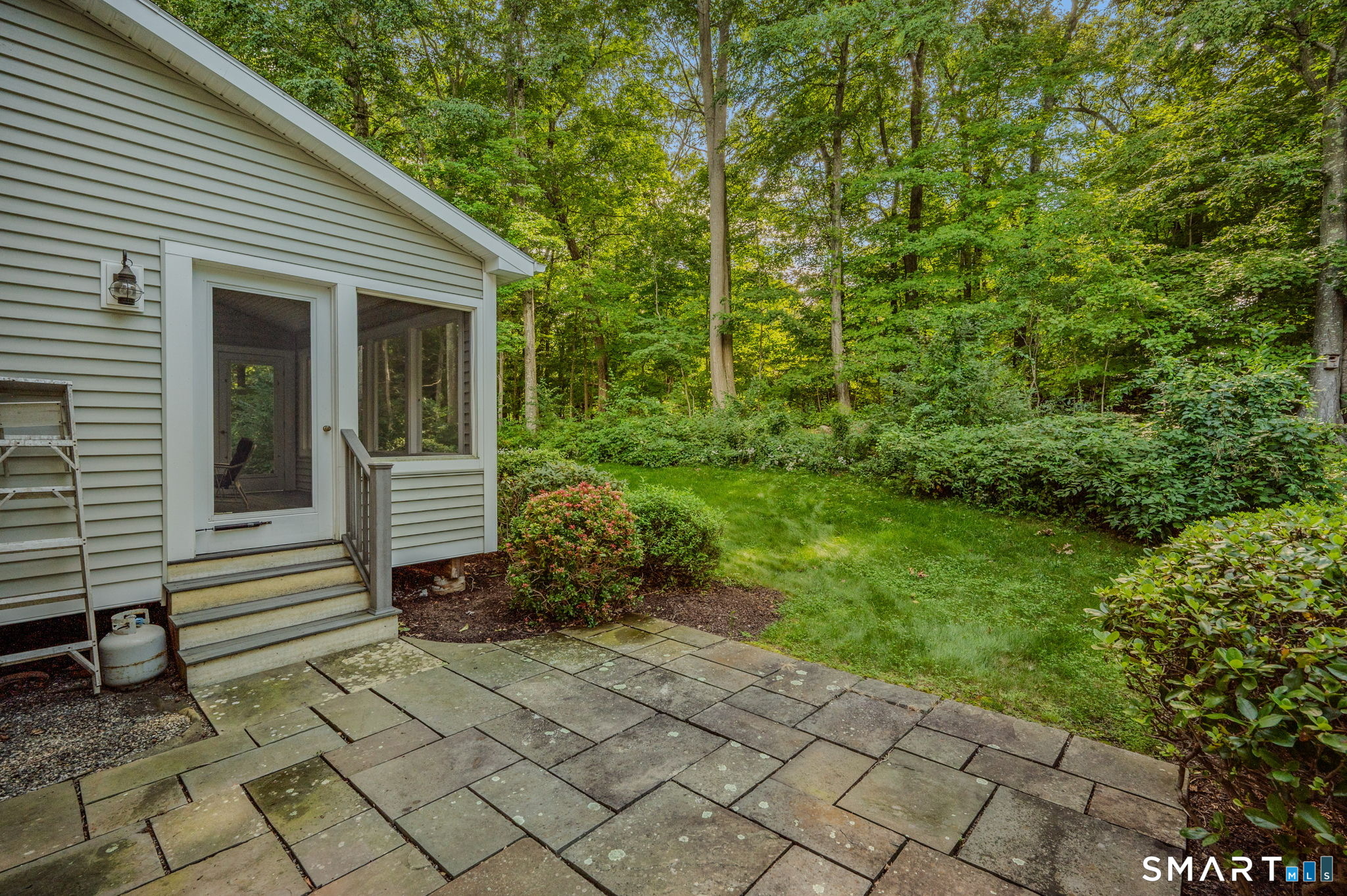 112 Oakwood Trail Chester CT 06412