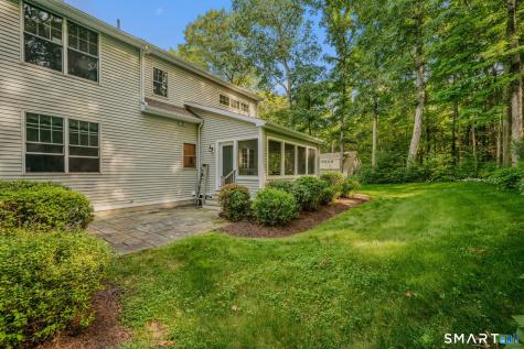 112 Oakwood Trail Chester CT 06412