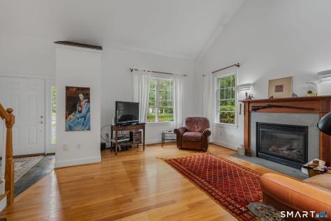 112 Oakwood Trail Chester CT 06412