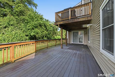 521 Putting Green Lane Oxford CT 06478