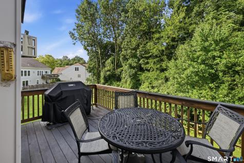 521 Putting Green Lane Oxford CT 06478