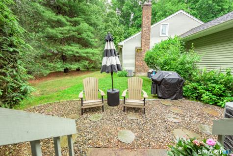 918 Sand Stone Drive South Windsor CT 06074