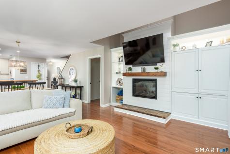 918 Sand Stone Drive South Windsor CT 06074