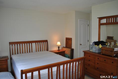 46 Glen Ridge Court New Milford CT 06776