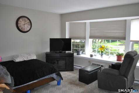 46 Glen Ridge Court New Milford CT 06776