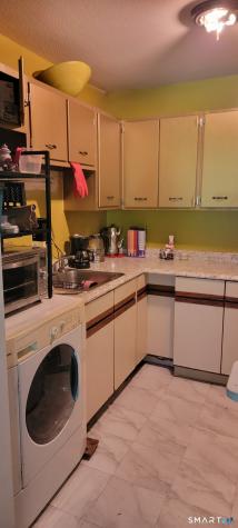 15 Donna Drive New Haven CT 06513