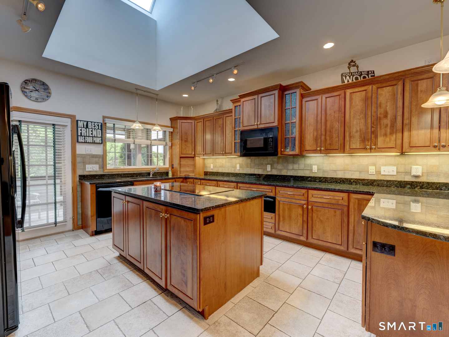 201 Strawberry Lane South Windsor CT 06074
