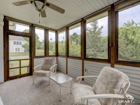 201 Strawberry Lane South Windsor CT 06074