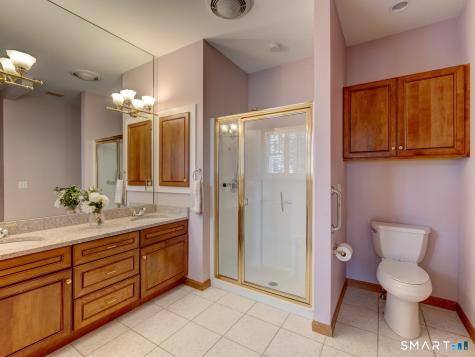 201 Strawberry Lane South Windsor CT 06074