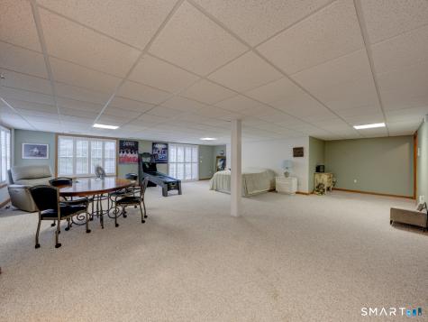 201 Strawberry Lane South Windsor CT 06074