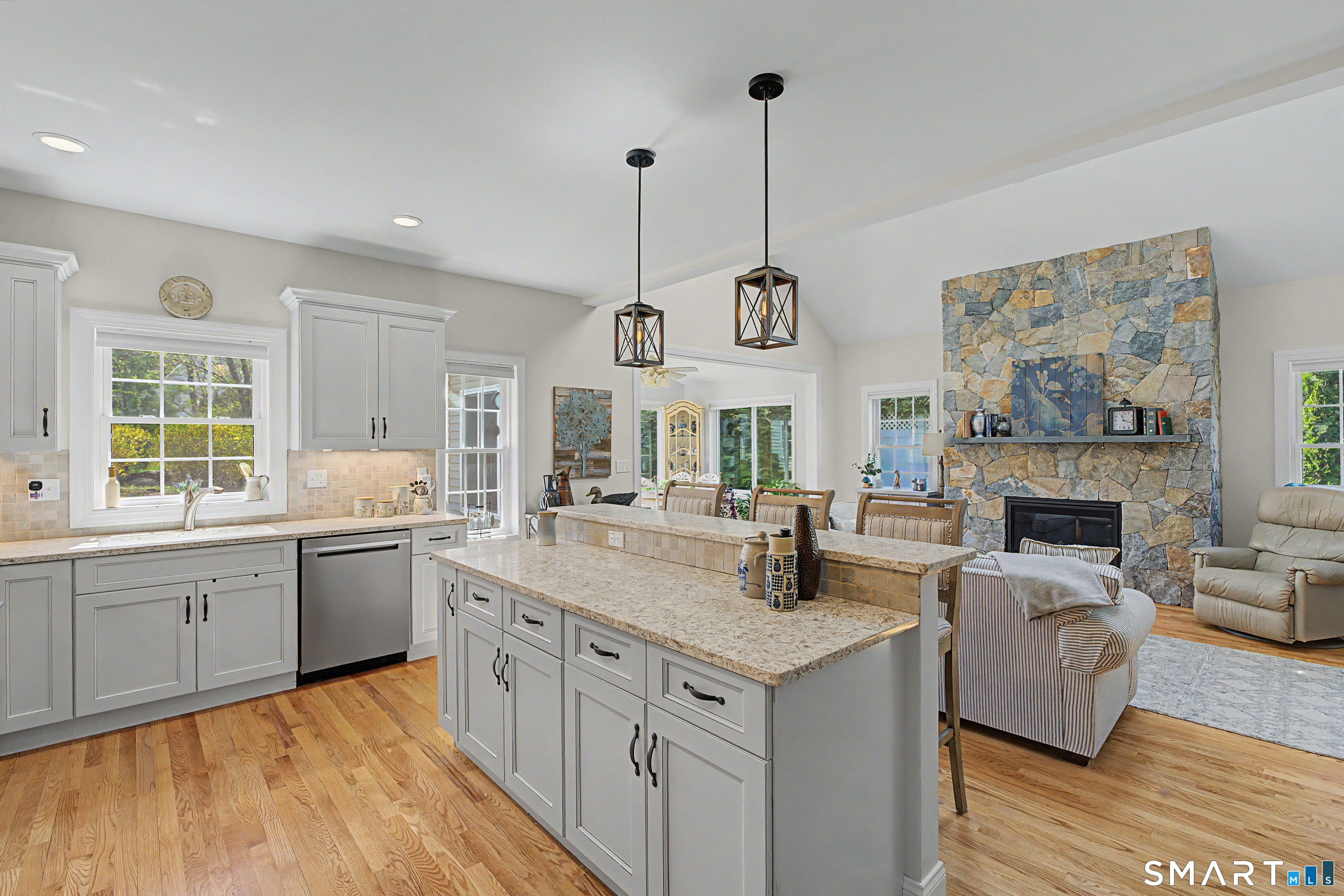 211 Meadow Brook Road Oxford CT 06478