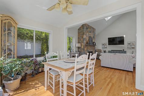 211 Meadow Brook Road Oxford CT 06478