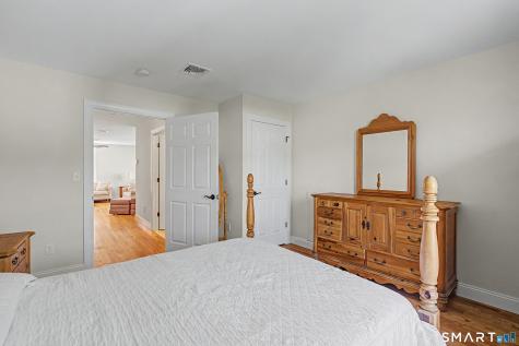 211 Meadow Brook Road Oxford CT 06478