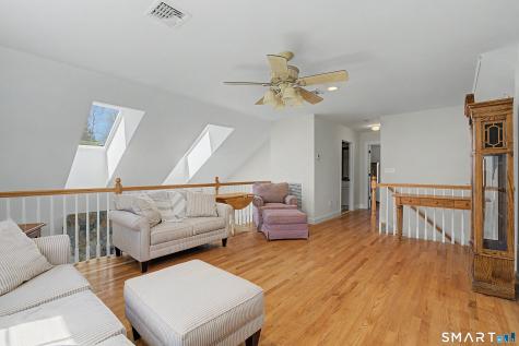 211 Meadow Brook Road Oxford CT 06478
