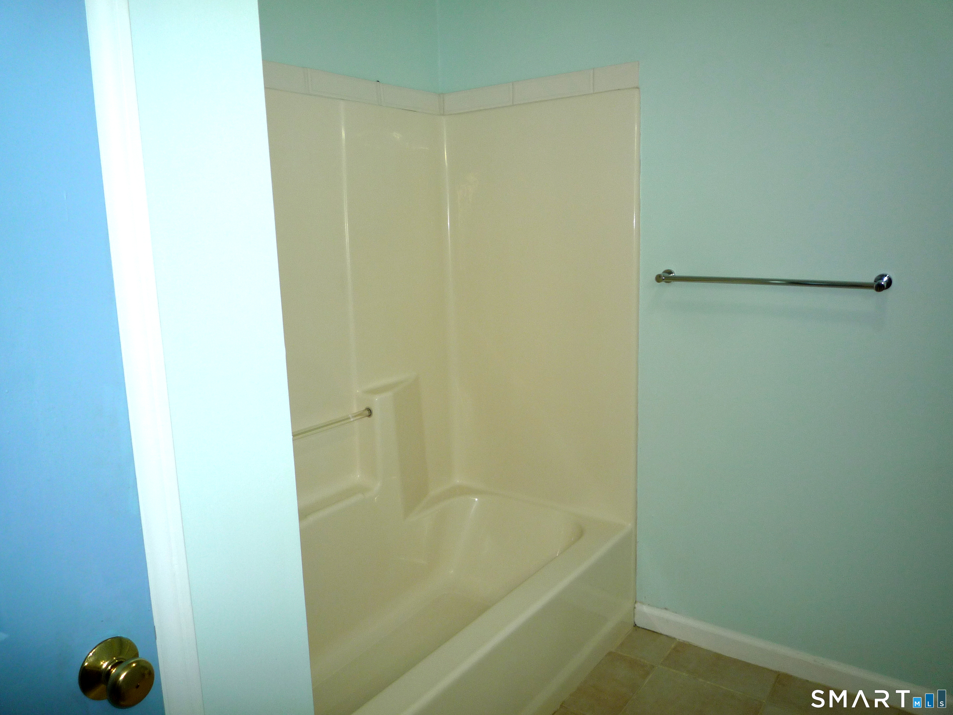 71 Sachem Drive Plainfield CT 06374