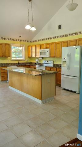 71 Sachem Drive Plainfield CT 06374
