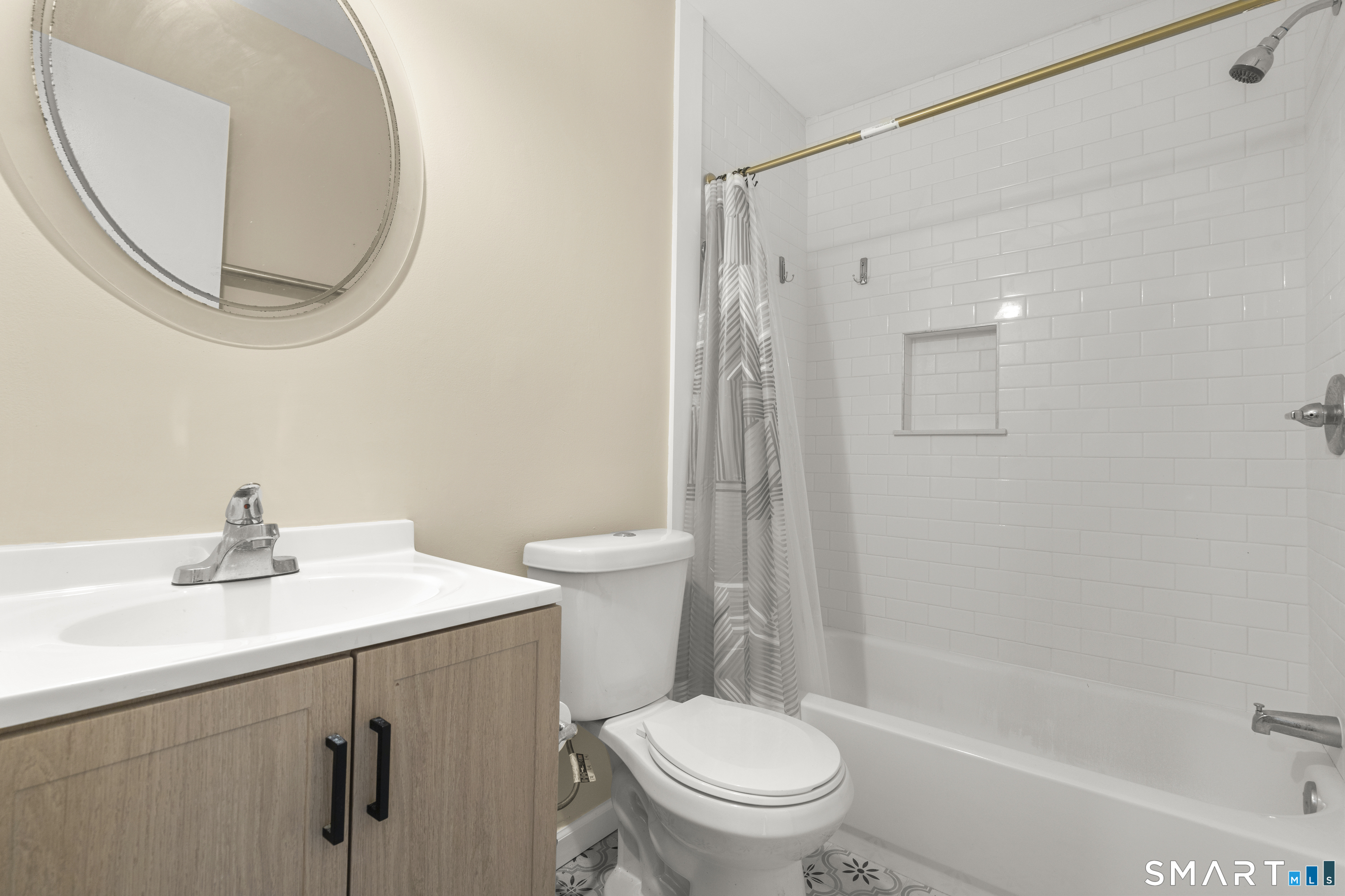 38 Trafford Street Meriden CT 06450