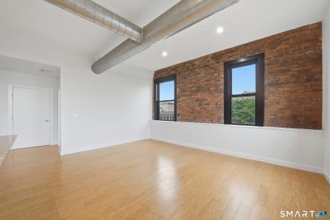 881 Lafayette Boulevard Bridgeport CT 06604
