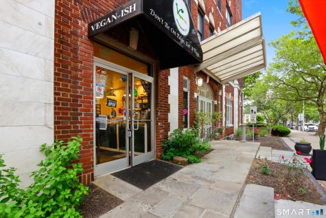 881 Lafayette Boulevard Bridgeport CT 06604
