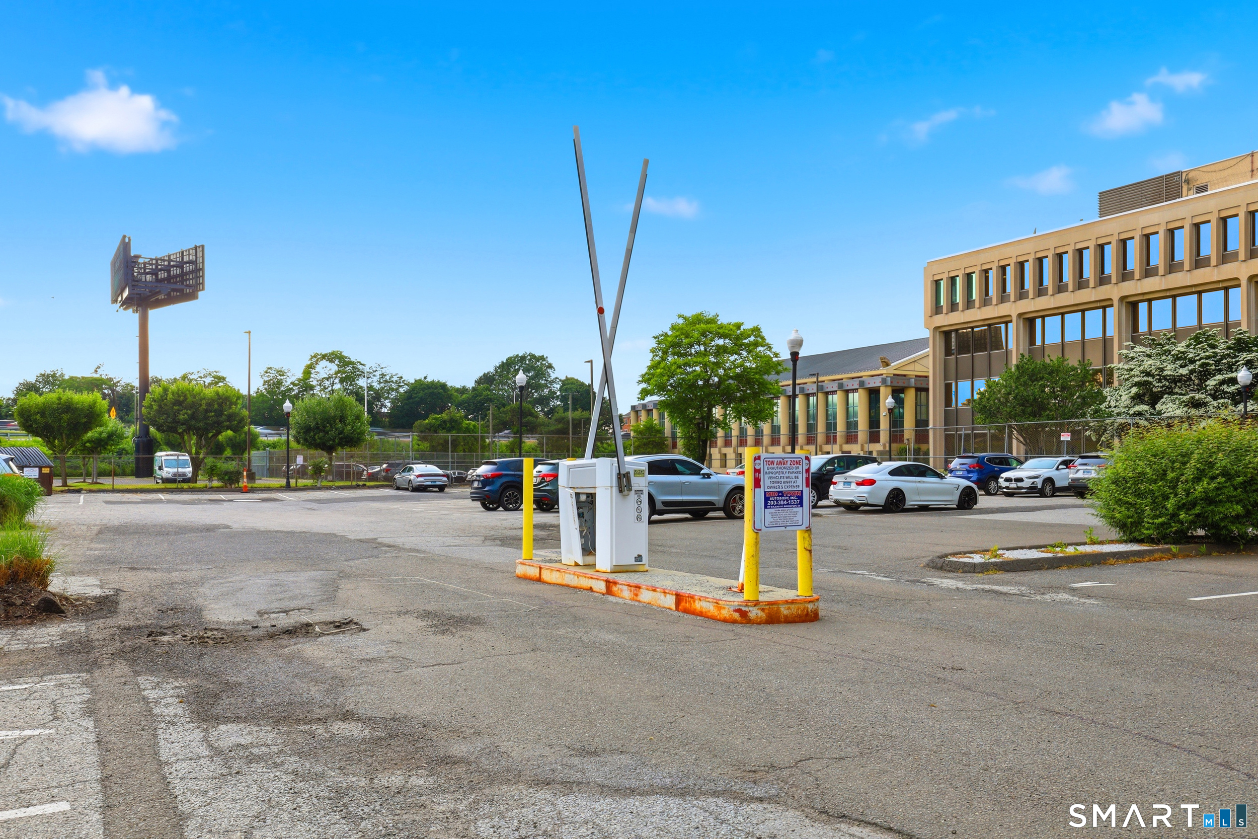 881 Lafayette Boulevard Bridgeport CT 06604