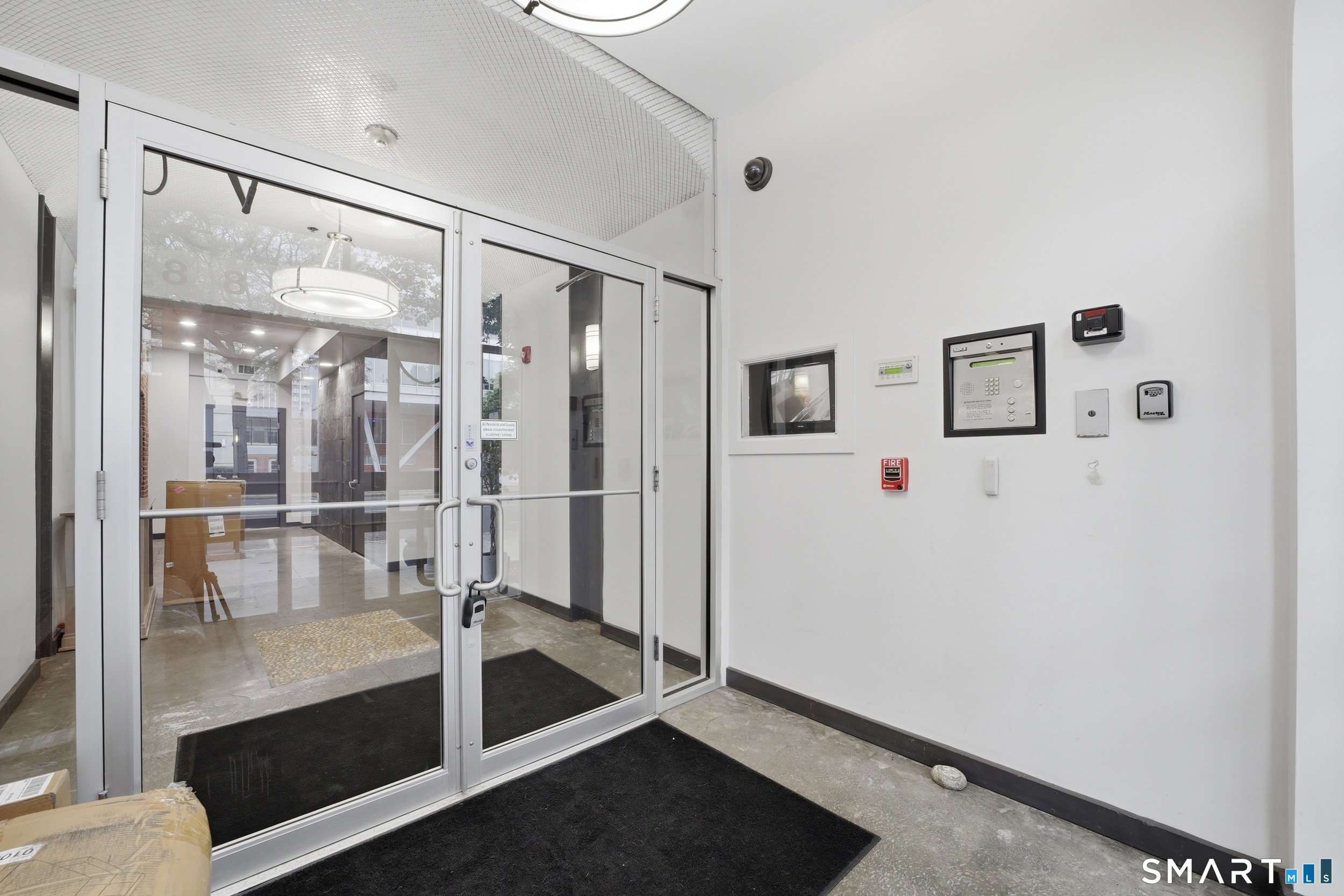 881 Lafayette Boulevard Bridgeport CT 06604