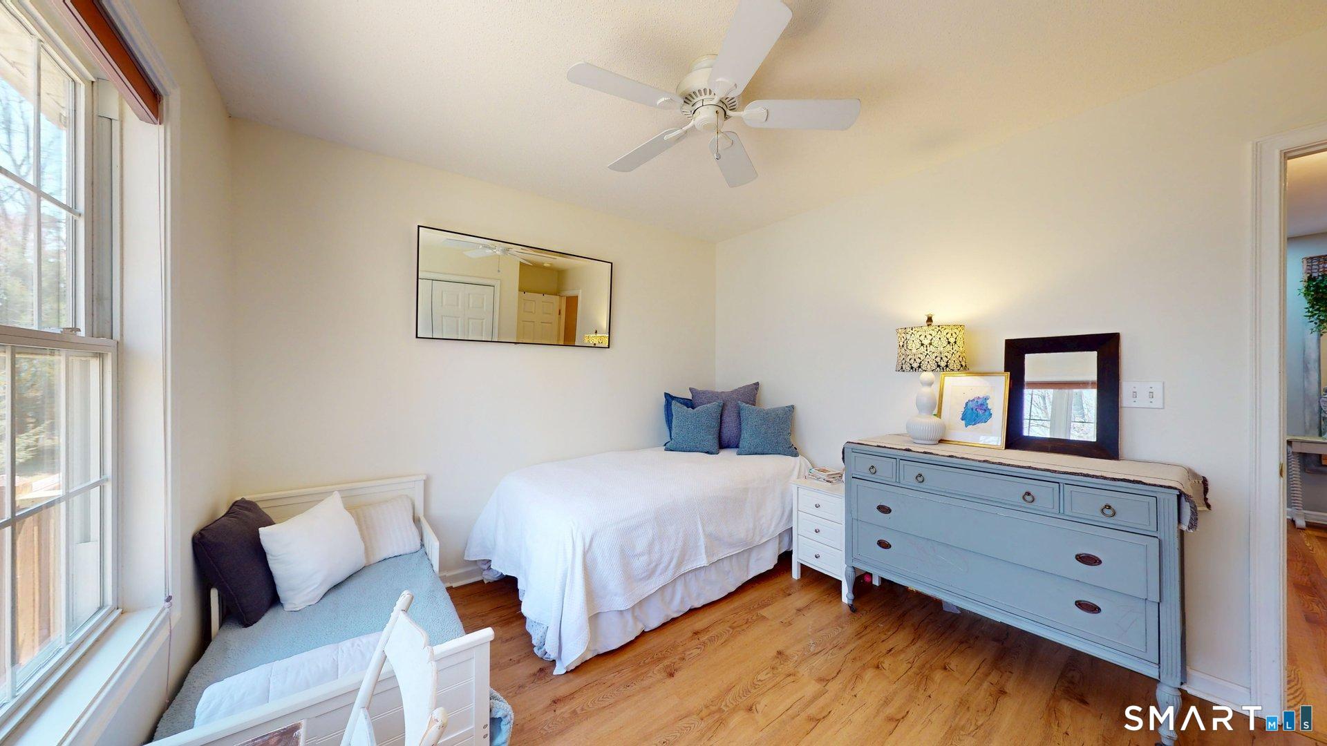 98 Dibble Hollow Lane Windsor Locks CT 06096