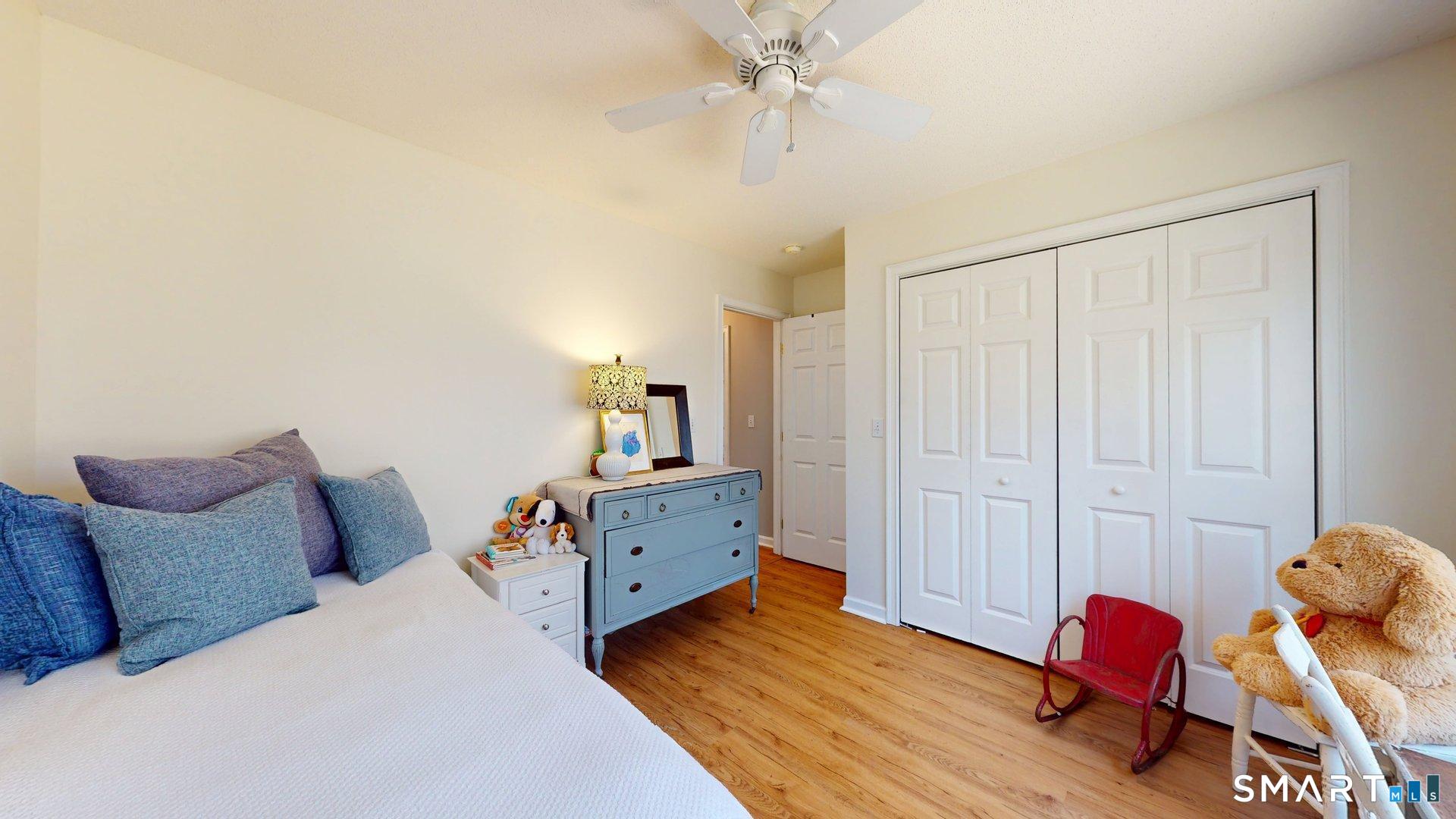 98 Dibble Hollow Lane Windsor Locks CT 06096