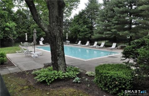 63 Woodbury Hill Woodbury CT 06798