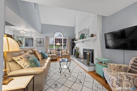 63 Woodbury Hill Woodbury CT 06798