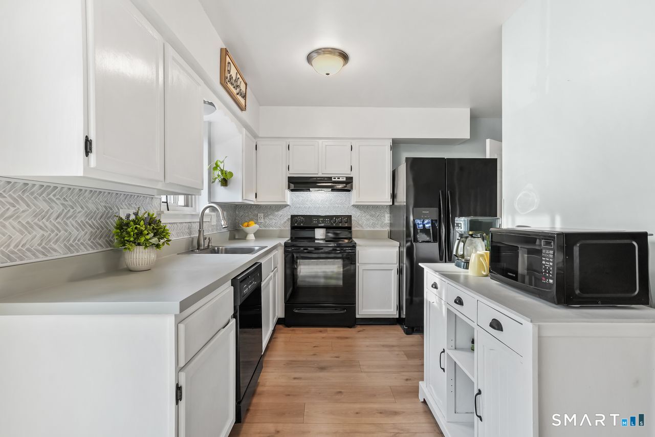 8 Parker Street Danbury CT 06811