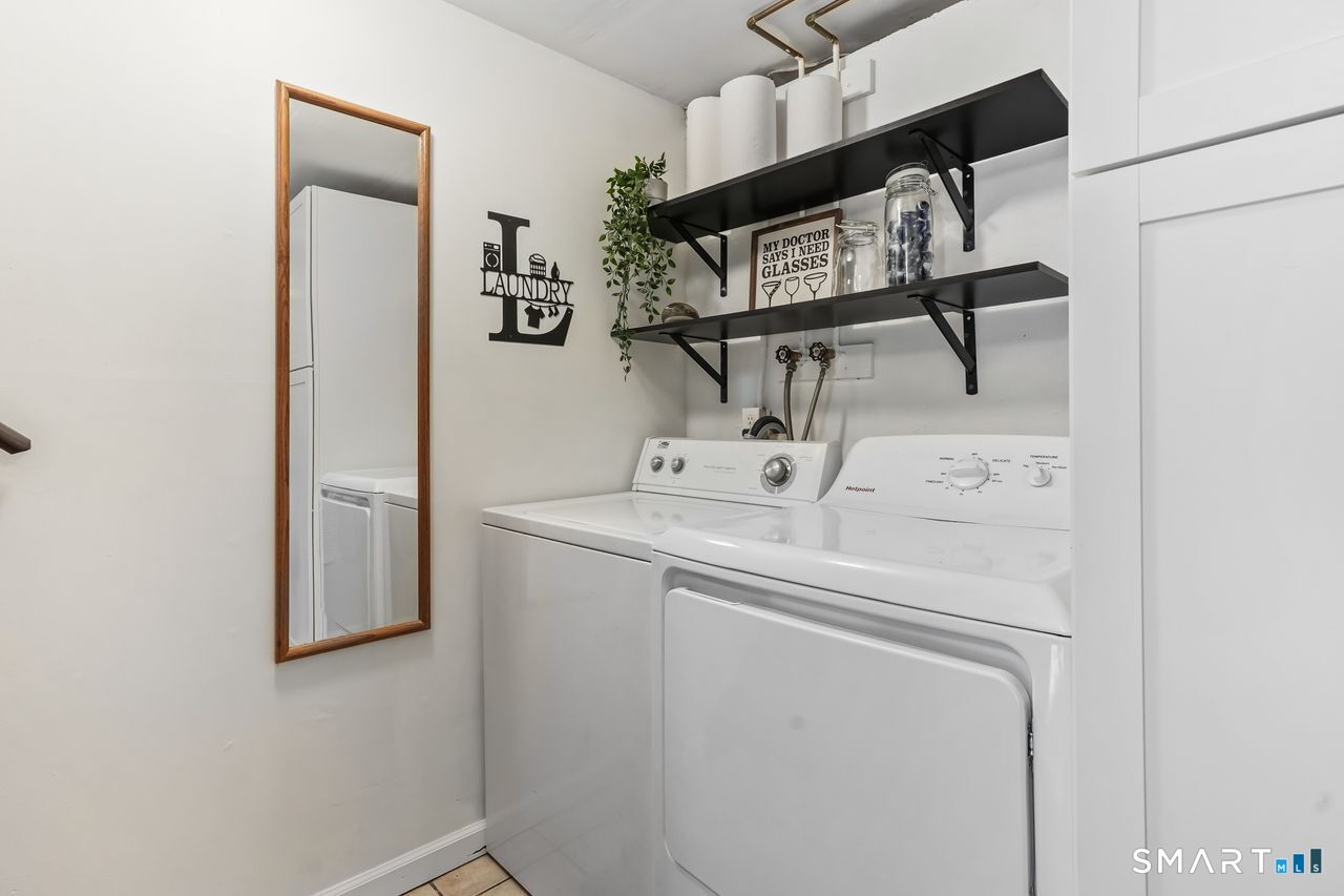 8 Parker Street Danbury CT 06811