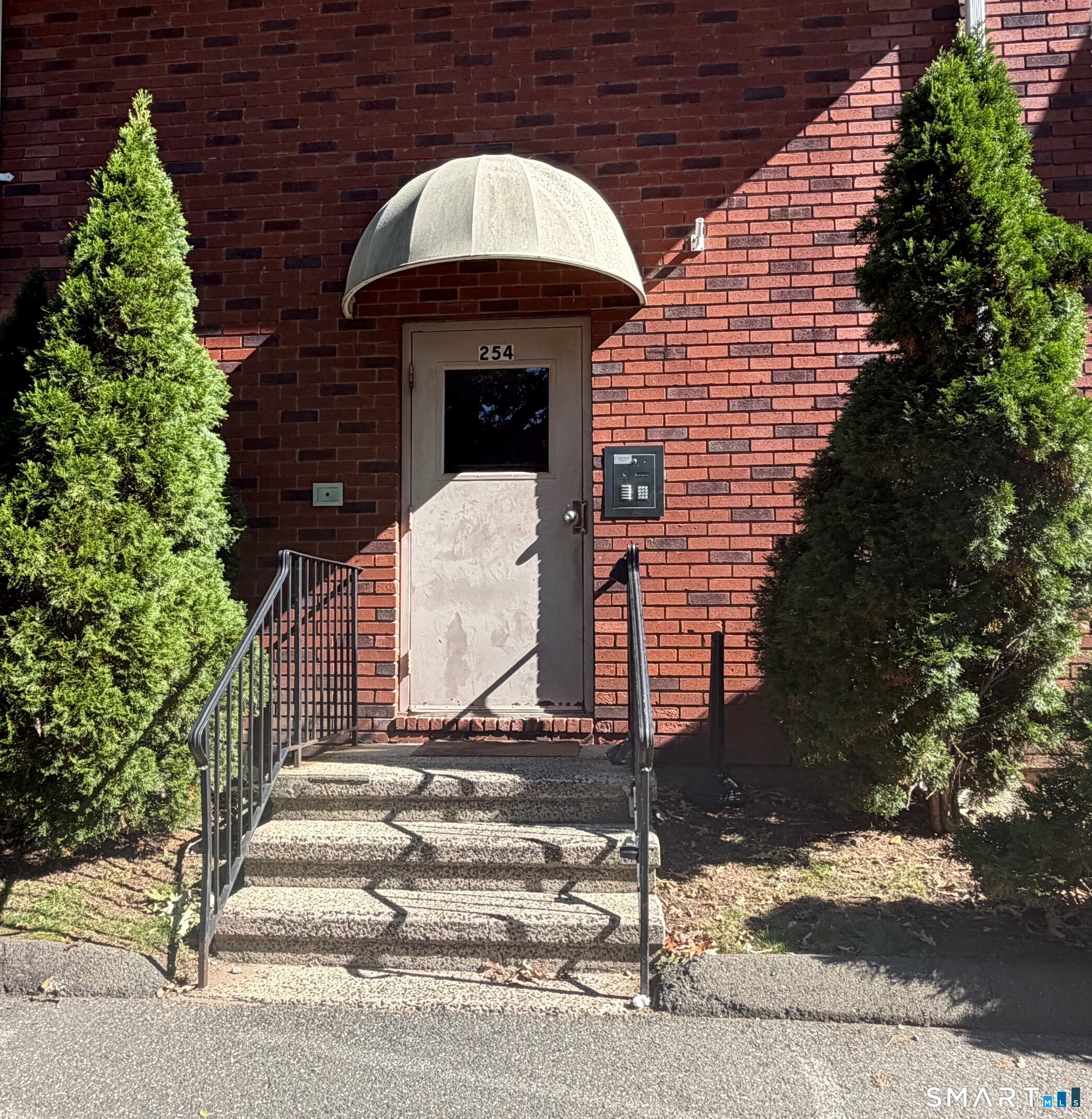 254 Terrace Avenue West Haven CT 06516