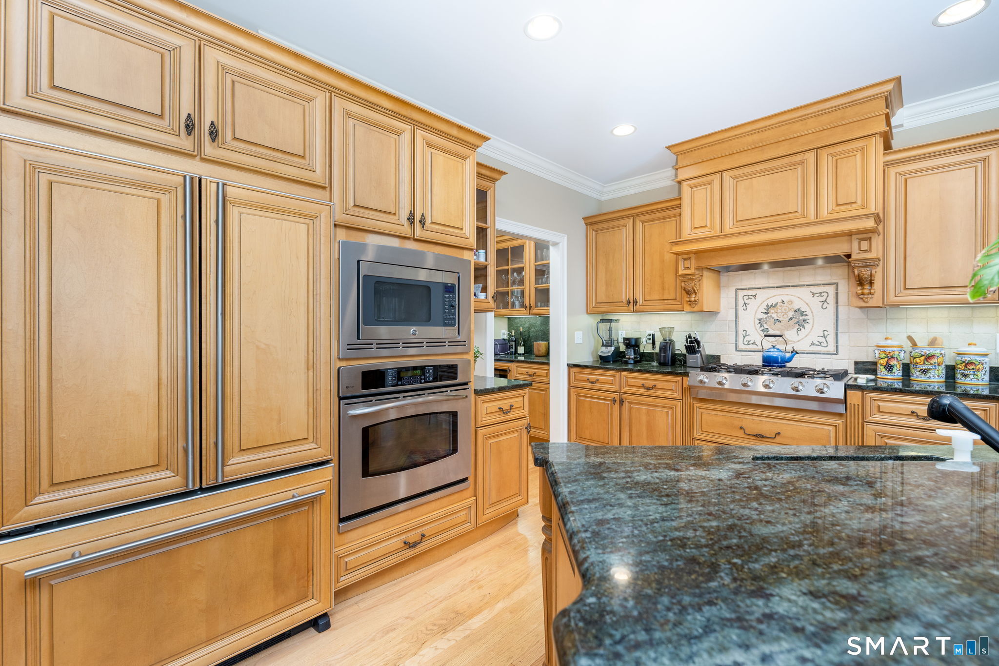 14 Billingsgate Drive Simsbury CT 06070