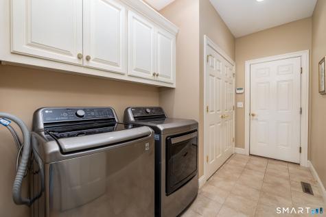 14 Billingsgate Drive Simsbury CT 06070