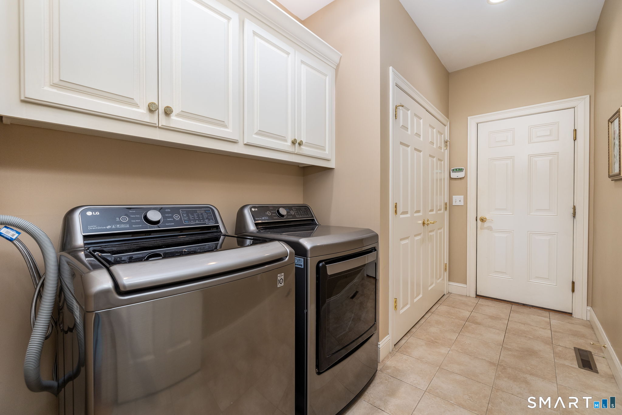 14 Billingsgate Drive Simsbury CT 06070
