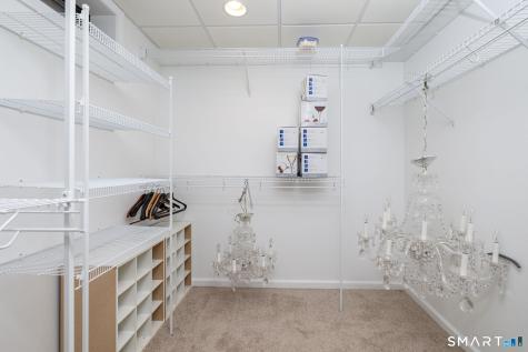 14 Billingsgate Drive Simsbury CT 06070