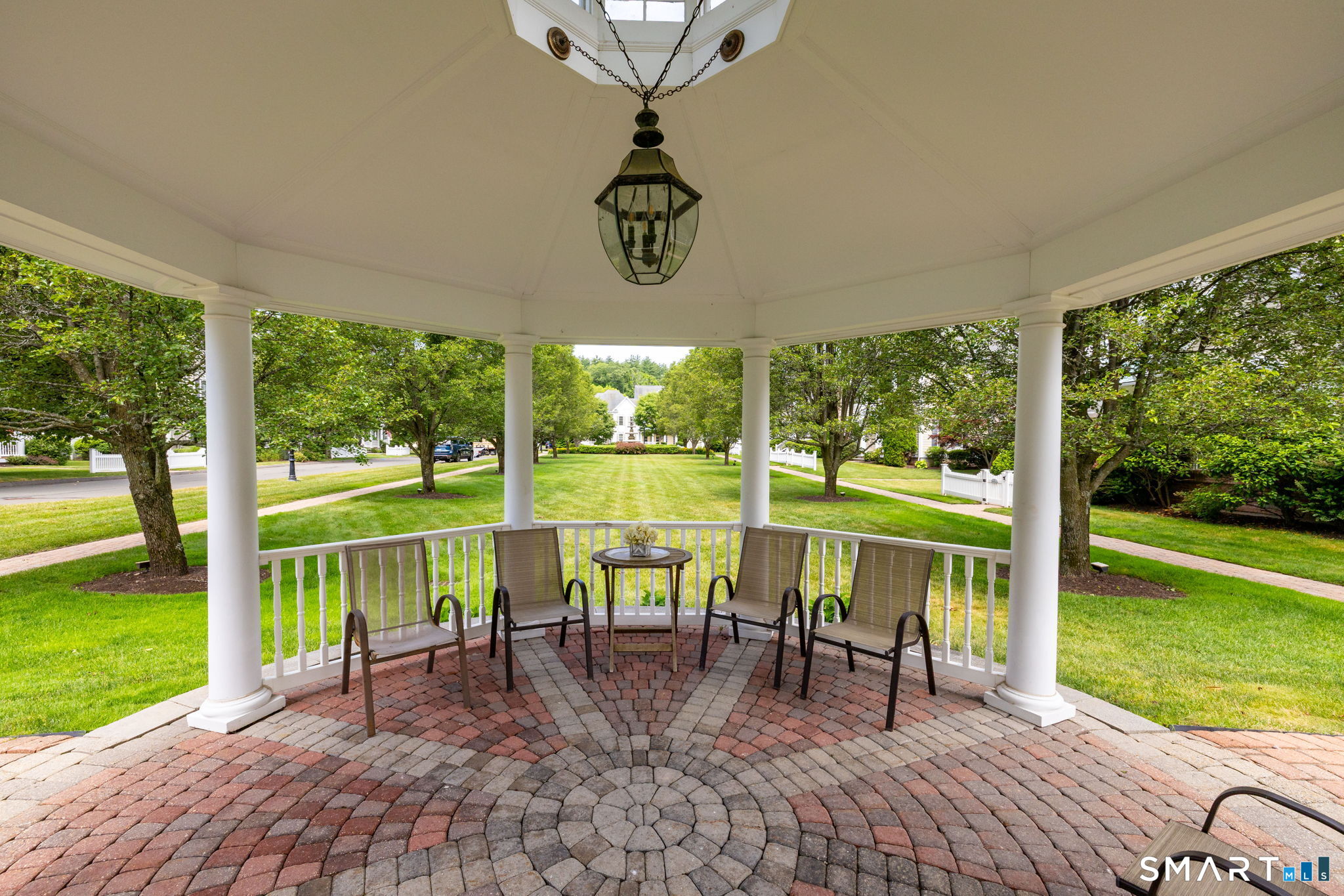 14 Billingsgate Drive Simsbury CT 06070