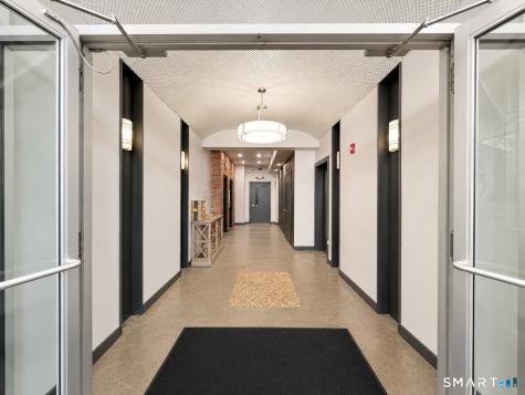 881 Lafayette Boulevard Bridgeport CT 06604