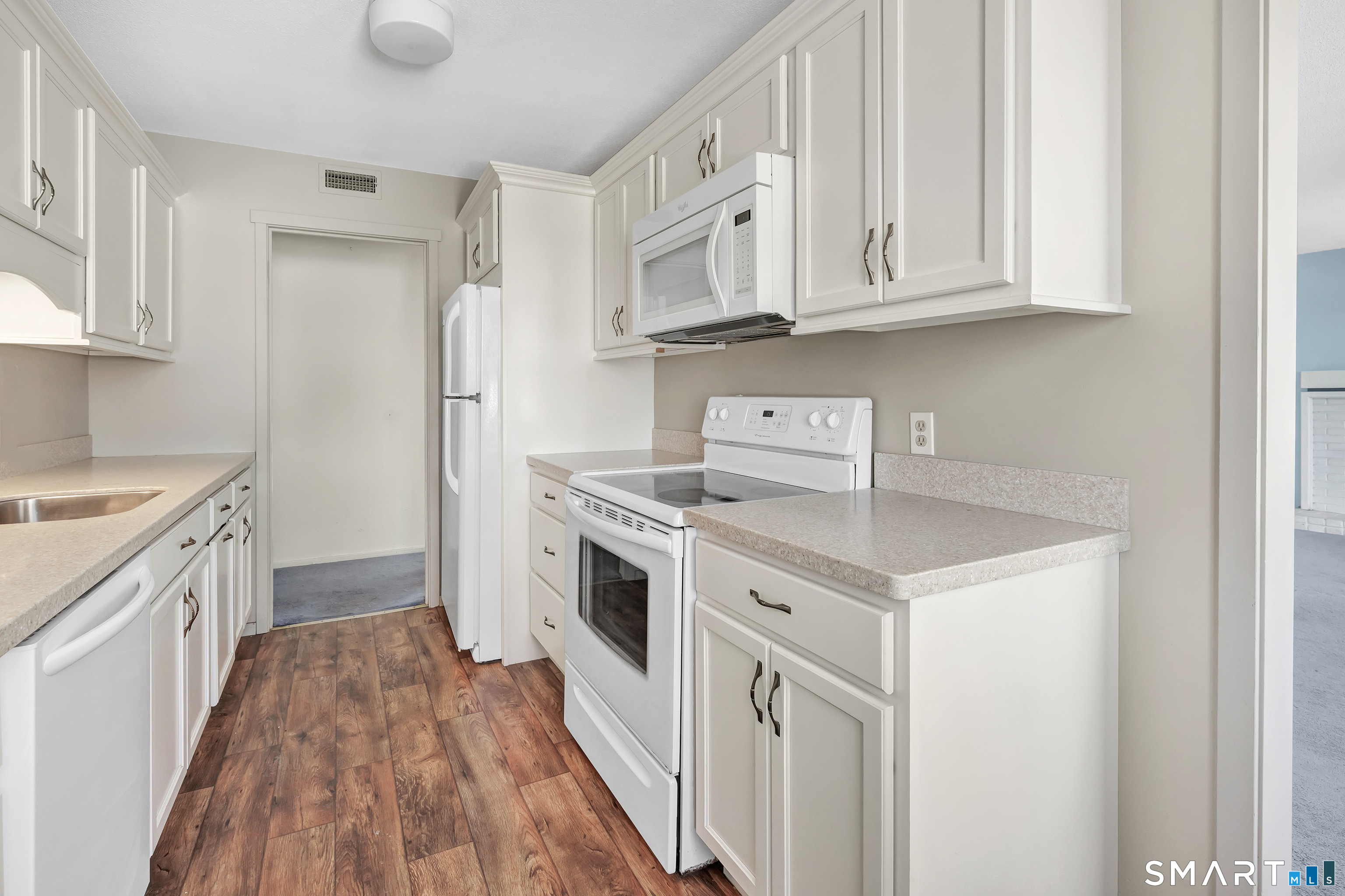 289 Heritage Village Southbury CT 06488