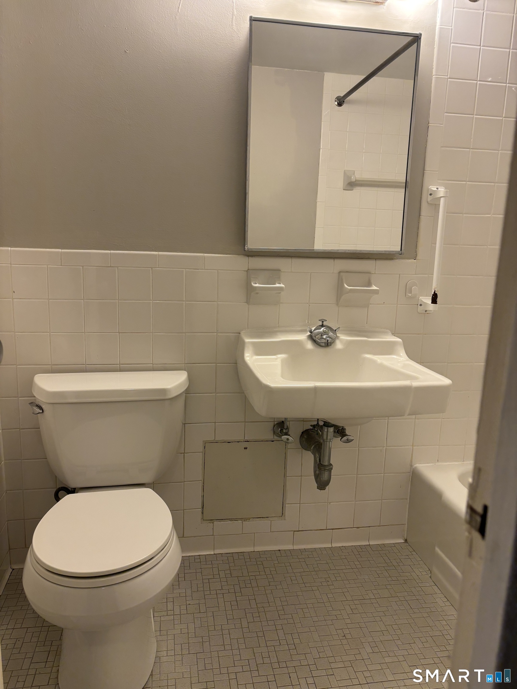 31 Woodland Street Hartford CT 06105