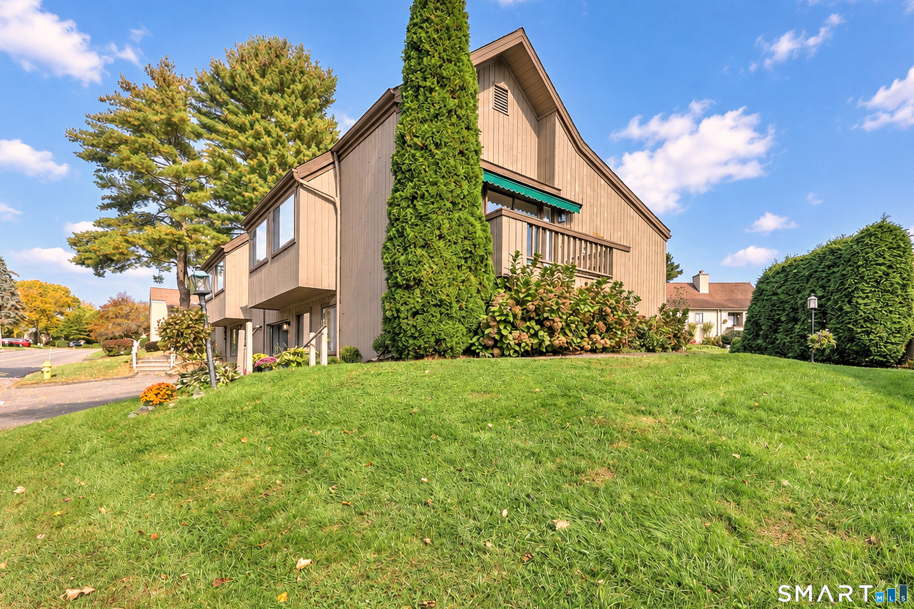 443 North Trail Stratford CT 06614