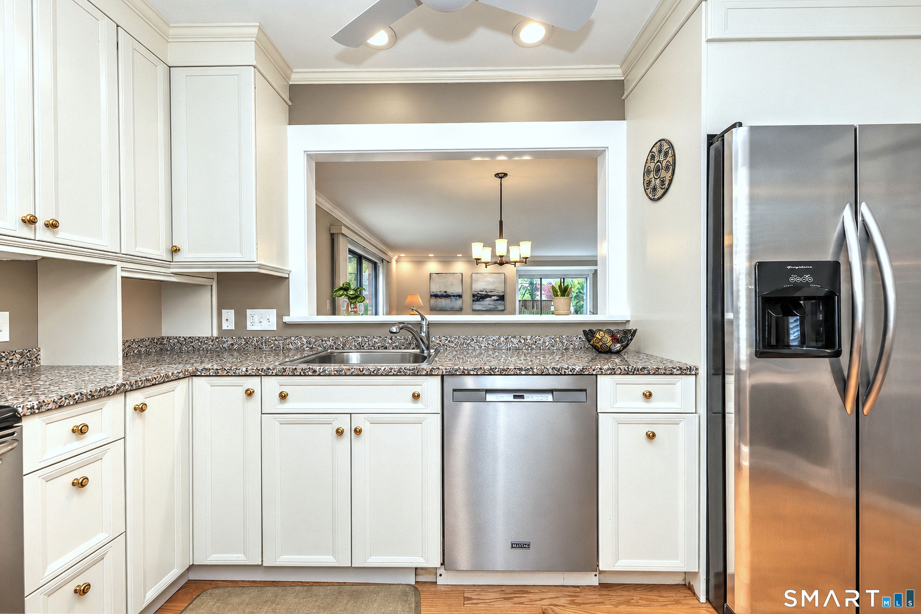 443 North Trail Stratford CT 06614