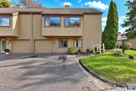 443 North Trail Stratford CT 06614