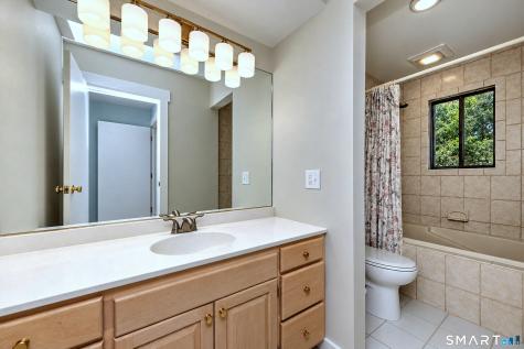 443 North Trail Stratford CT 06614