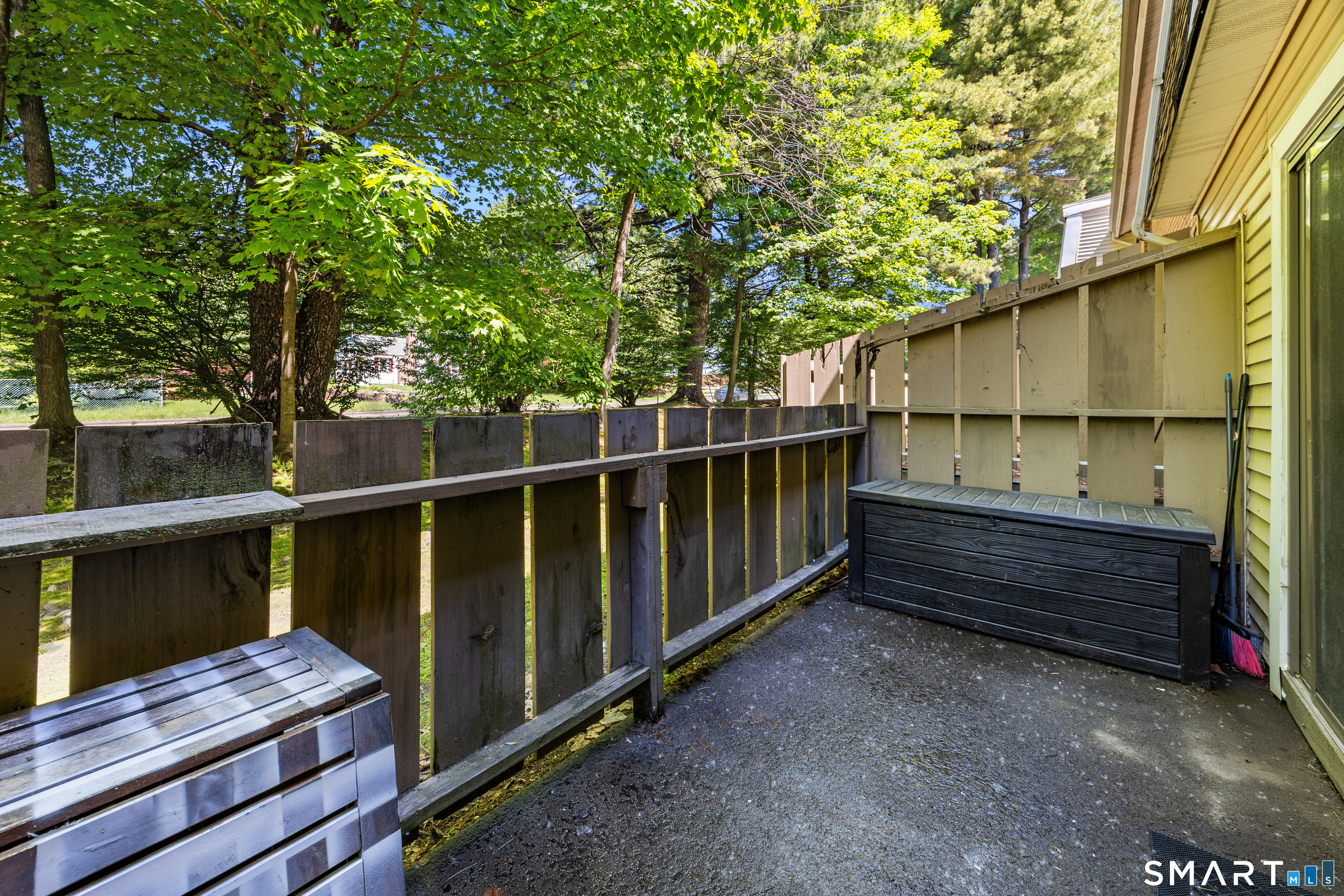 7 Sutton Place Bloomfield CT 06002