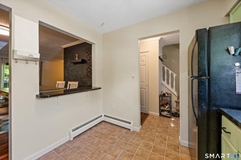 7 Sutton Place Bloomfield CT 06002
