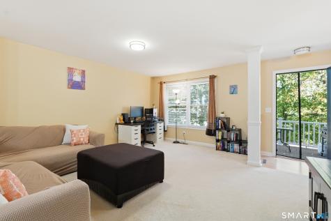 54 Donahue Lane Manchester CT 06042