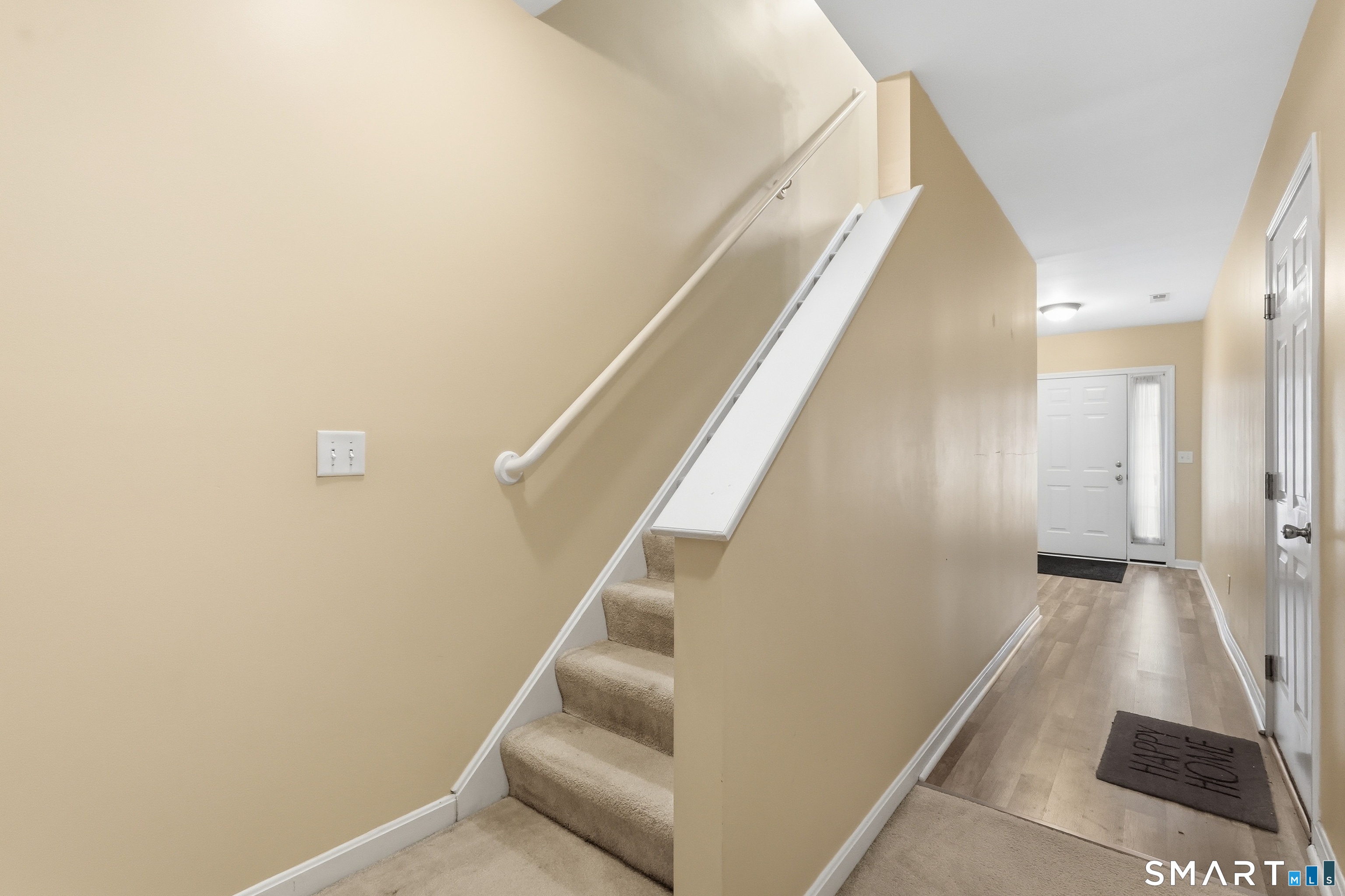 54 Donahue Lane Manchester CT 06042